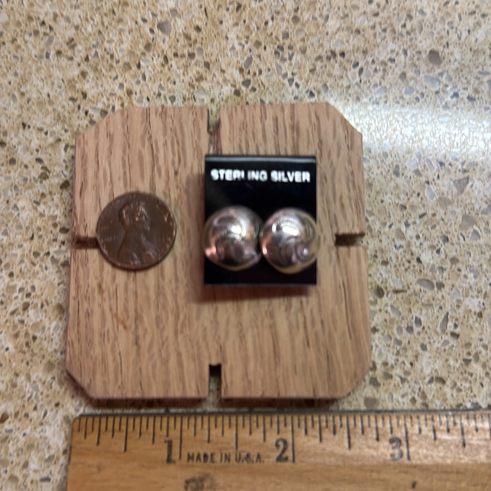 Sterling silver earrings- lightweight ~ Navajo Handmade - Picture 3 of 8